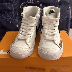 Nike Cheetah Blazers Mid 77 GS